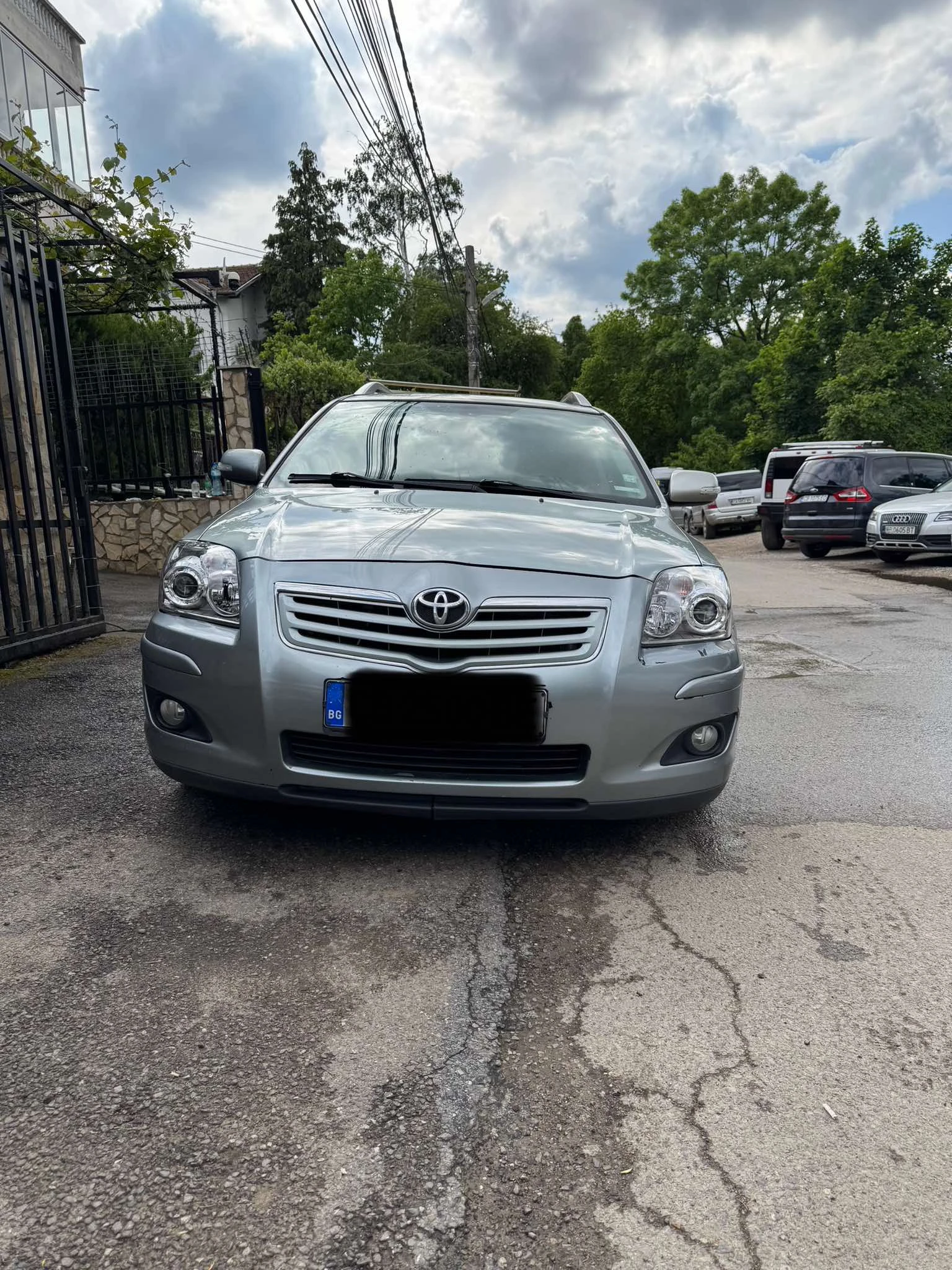 Toyota Avensis 2.0 D4D, снимка 1