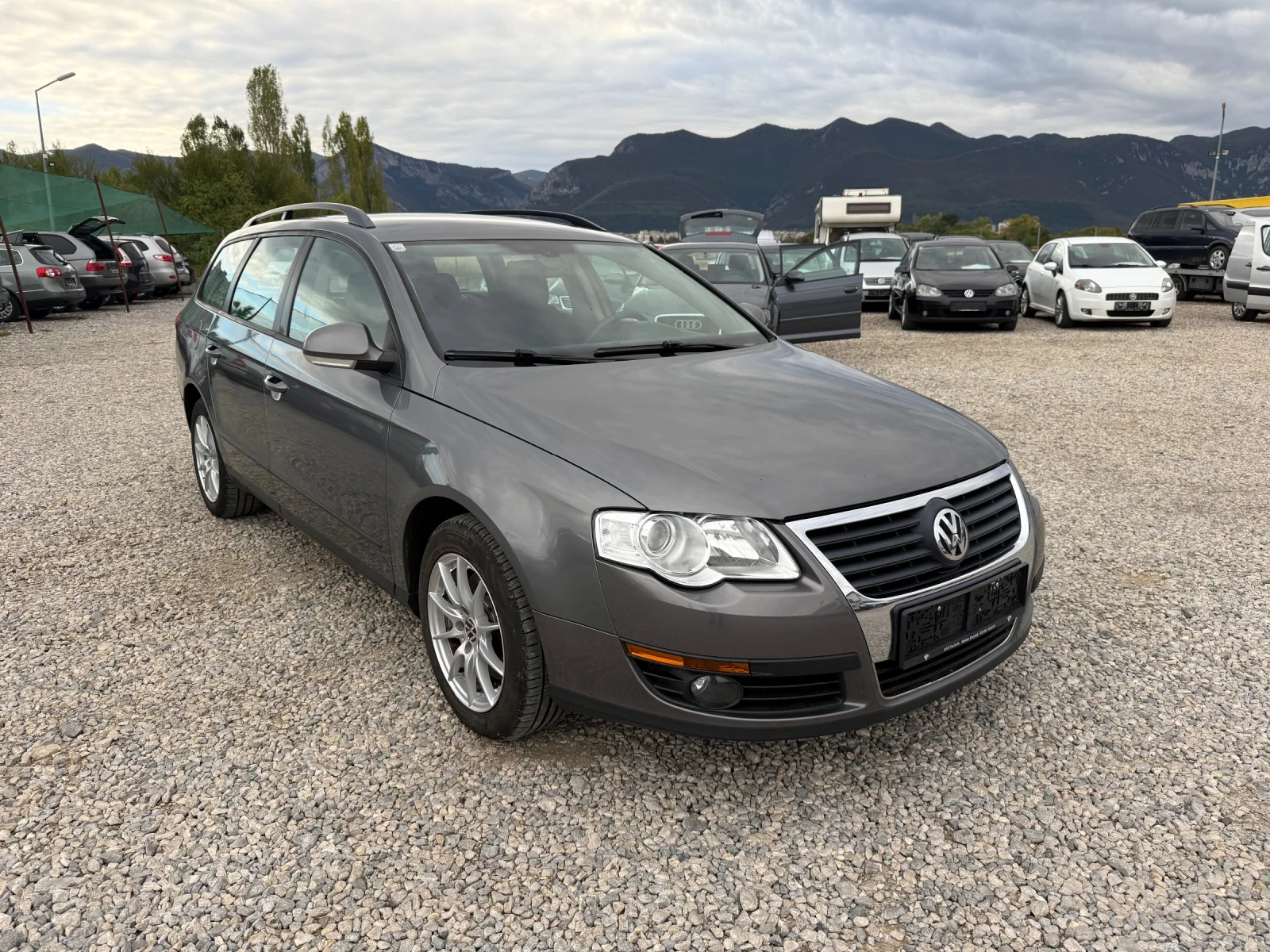 VW Passat 1.9TDI-105PS-КЛИМАТРОНИК - изображение 3
