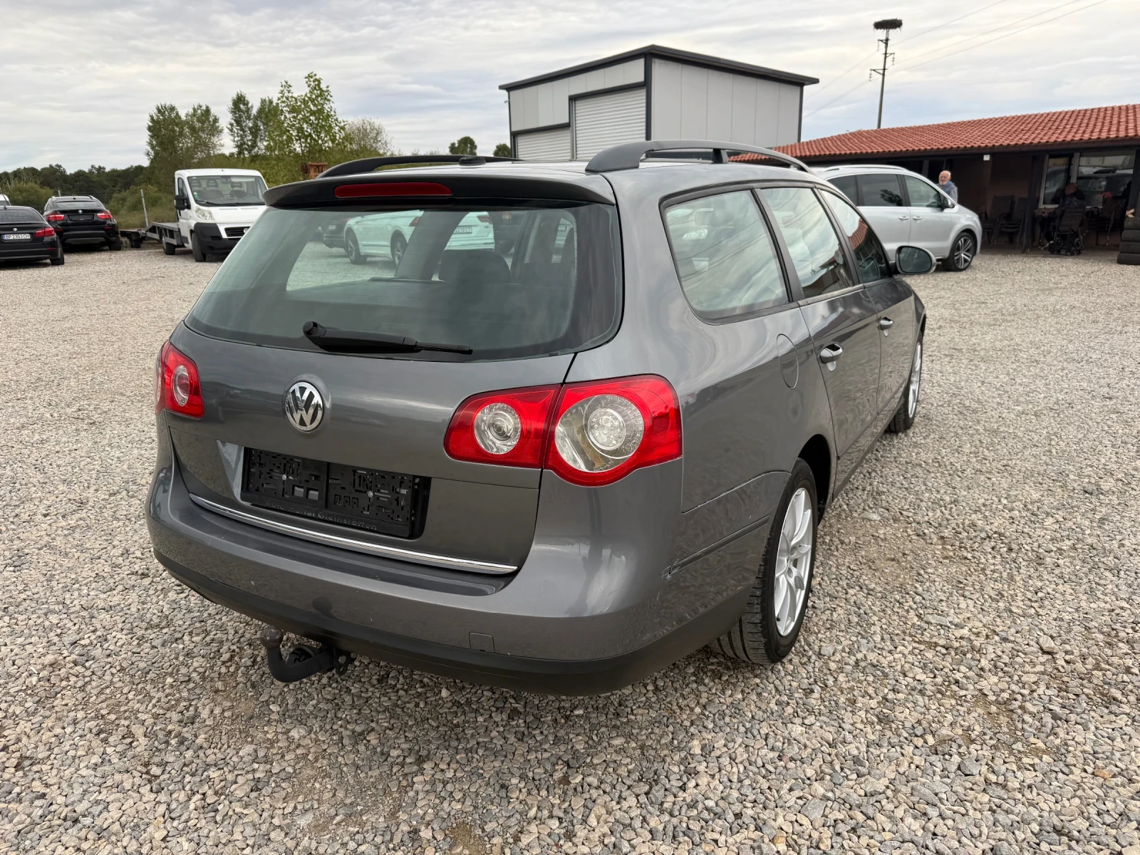 VW Passat 1.9TDI-105PS-КЛИМАТРОНИК - изображение 5