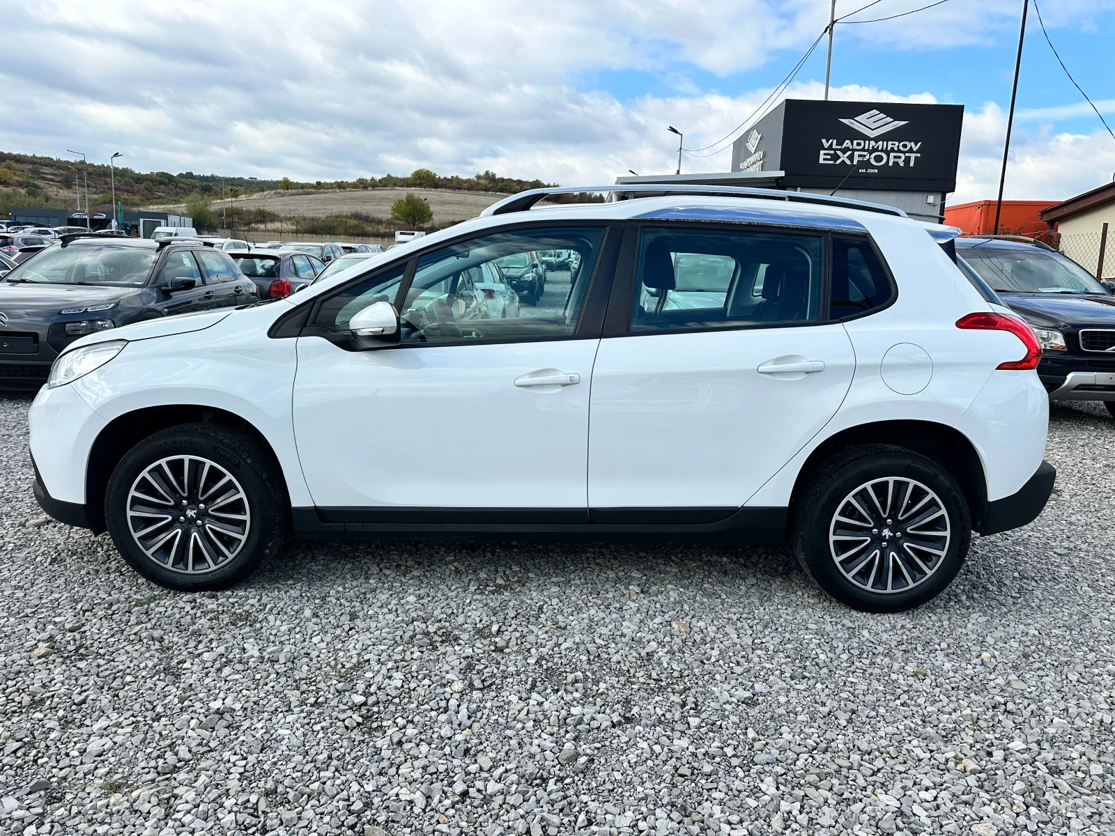 Peugeot 2008 1.6HDI ACTIVE - изображение 2
