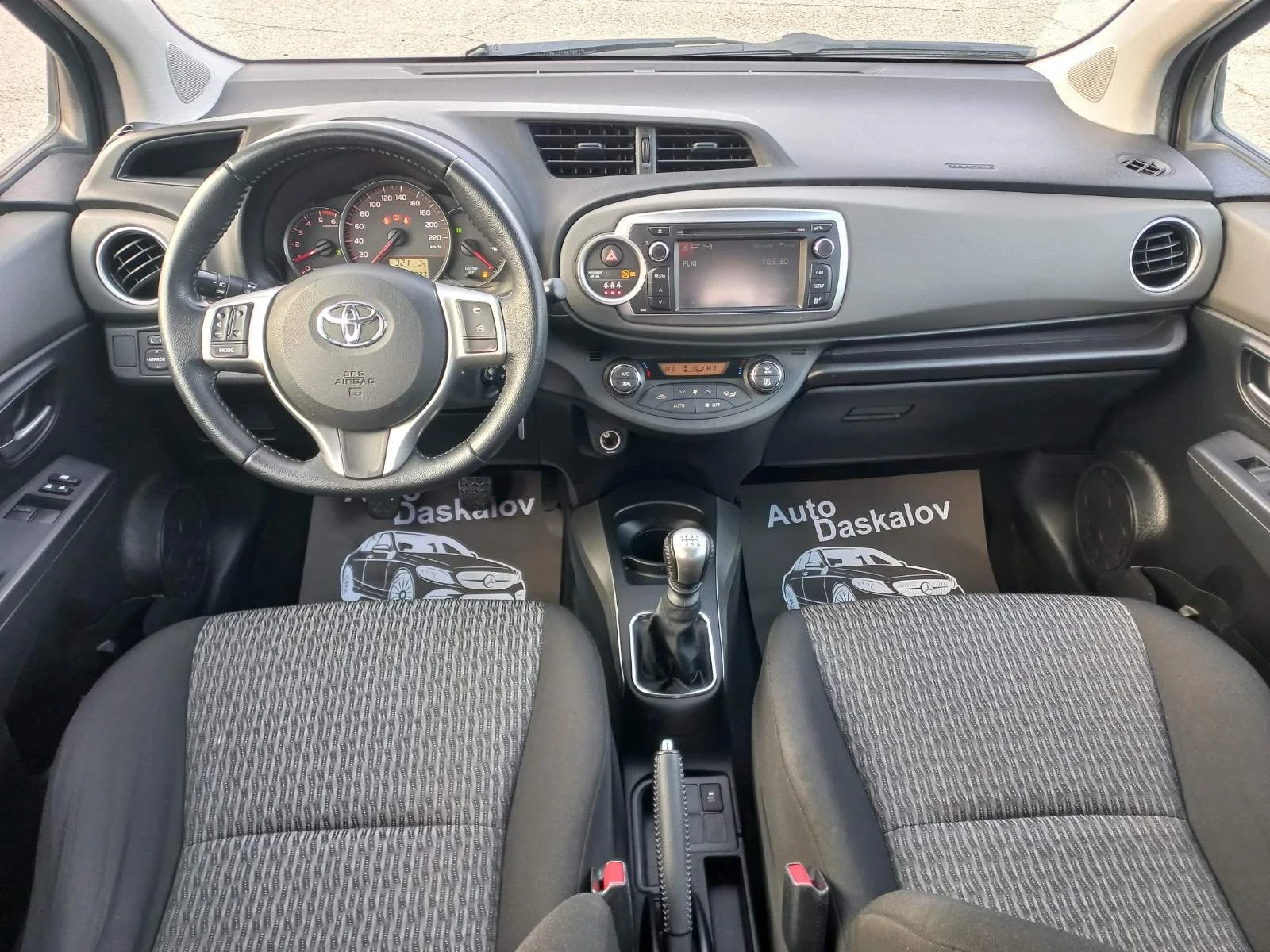 Toyota Yaris 1, 4 d4d | Mobile.bg � ����������� 10
