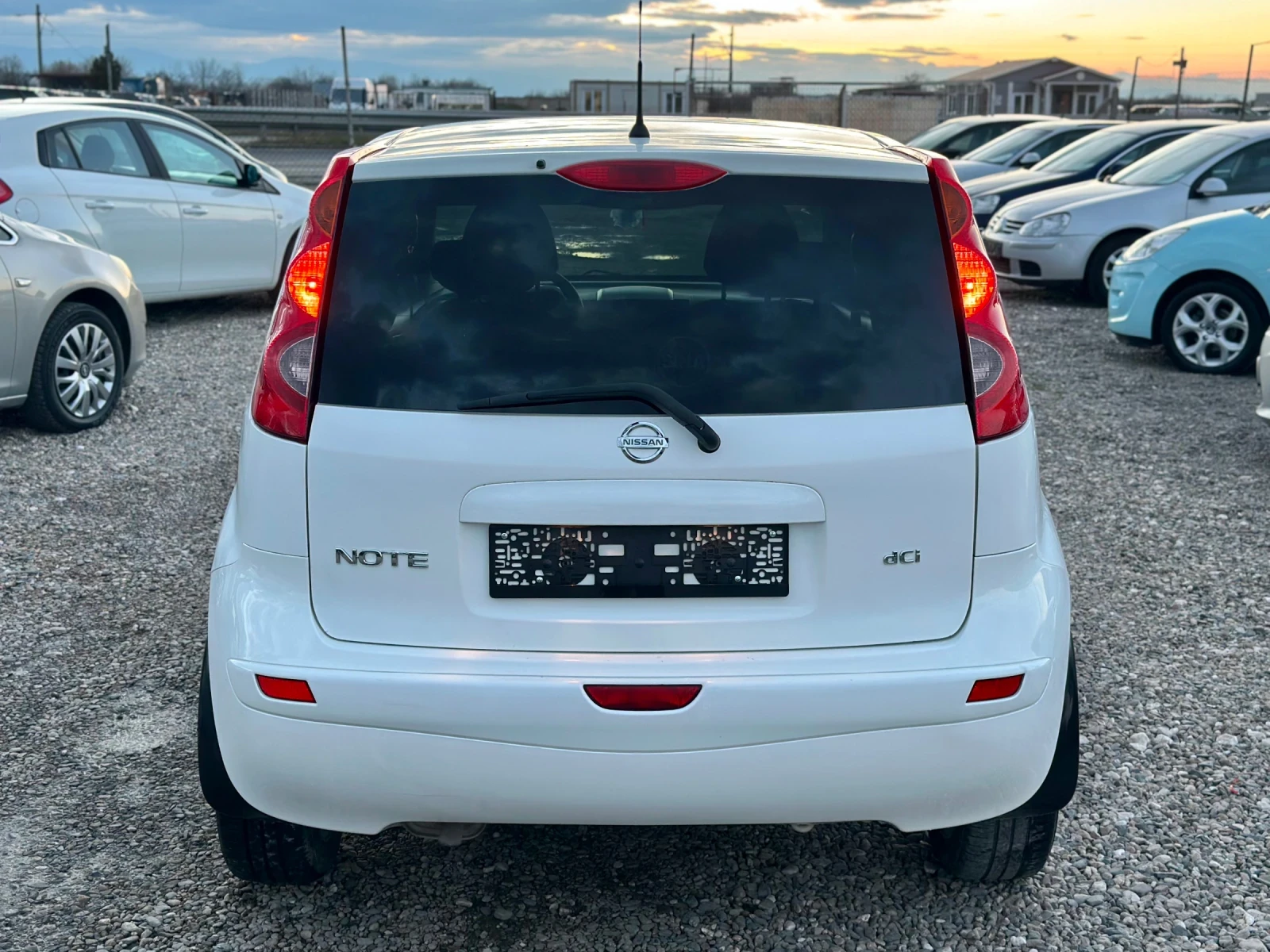 Nissan Note 1.5Dci * ITALY - изображение 5