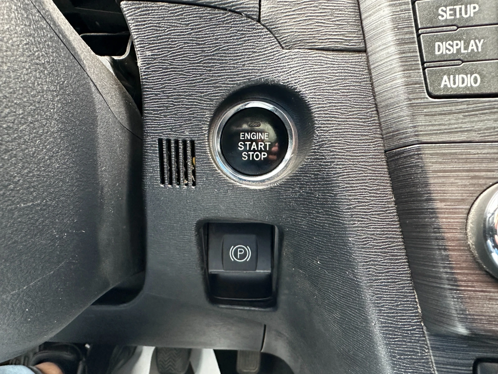 Toyota Avensis 2.2D4D Кожа/Панорама, снимка 17 - Автомобили и джипове - 53915417