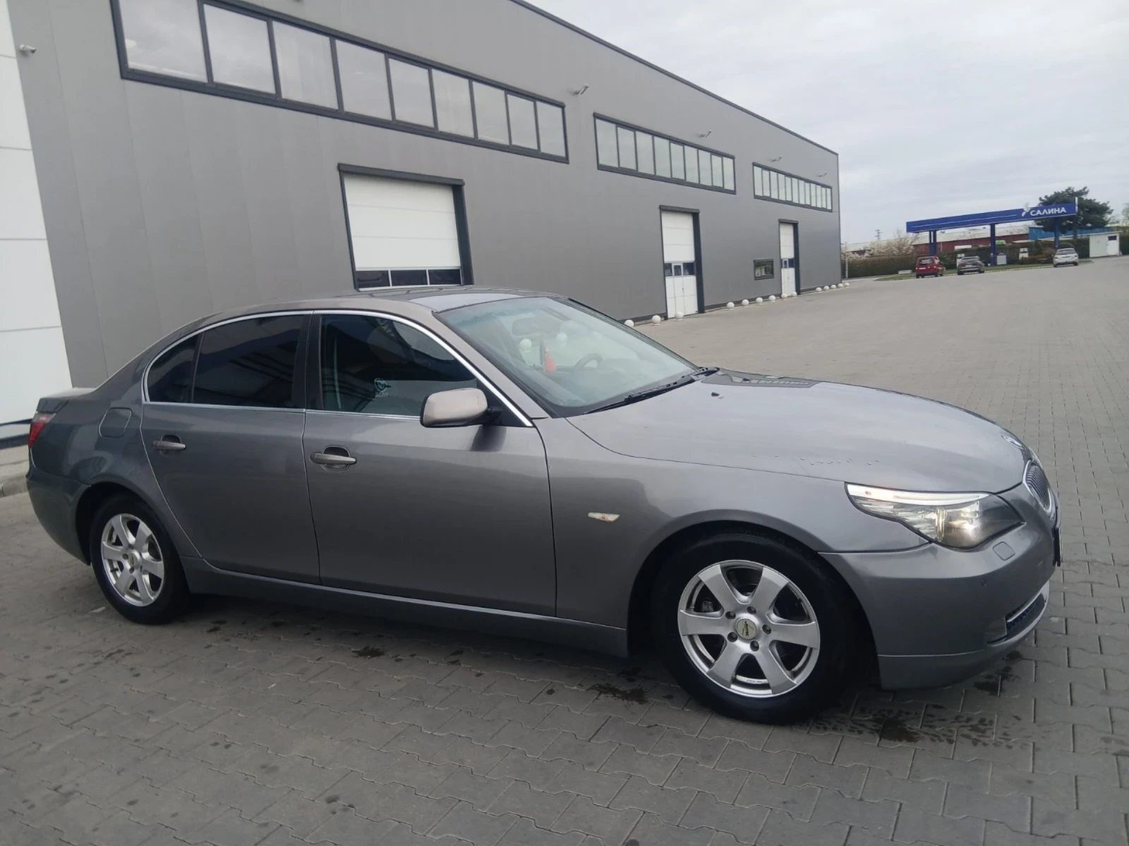 BMW 530E, снимка 6 - Автомобили и джипове - 54077665