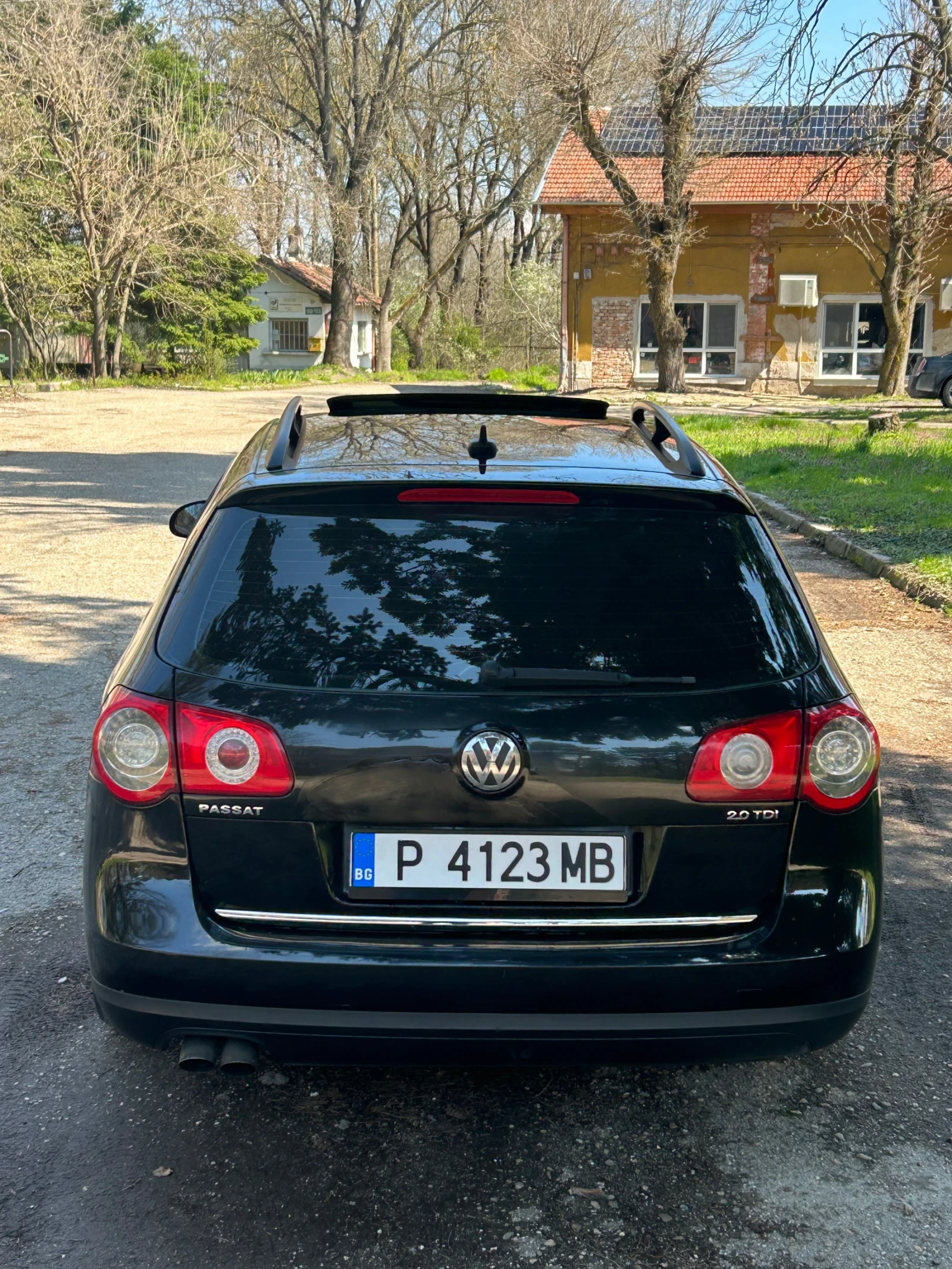 VW Passat, снимка 2 - Автомобили и джипове - 54099065