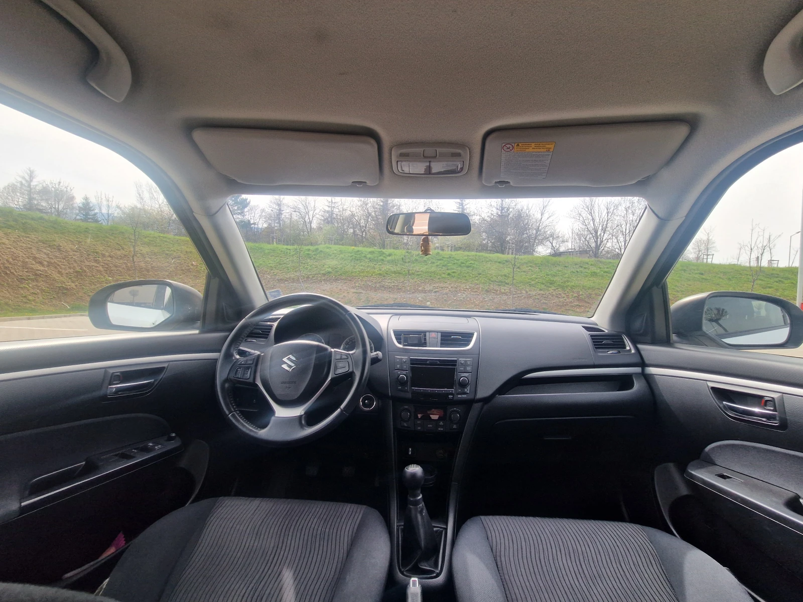 Suzuki Swift 1, 2i 4x4, снимка 9 - Автомобили и джипове - 54184570