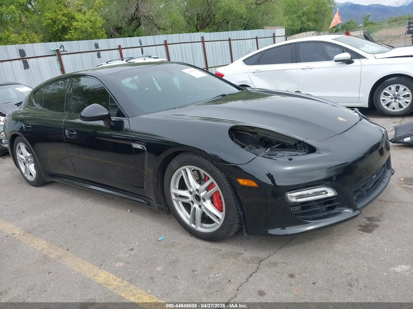 Porsche Panamera TURBO* AWD* Bose* подгрев* обдухване* шибидах* , снимка 2 - Автомобили и джипове - 54768095