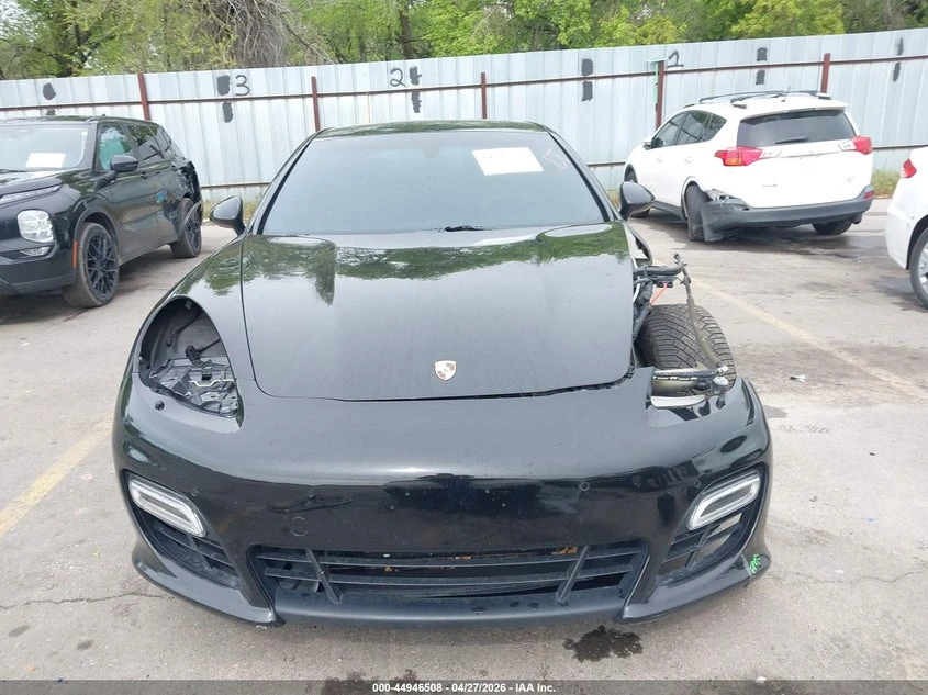 Porsche Panamera TURBO* AWD* Bose* подгрев* обдухване* шибидах* , снимка 3 - Автомобили и джипове - 54768095