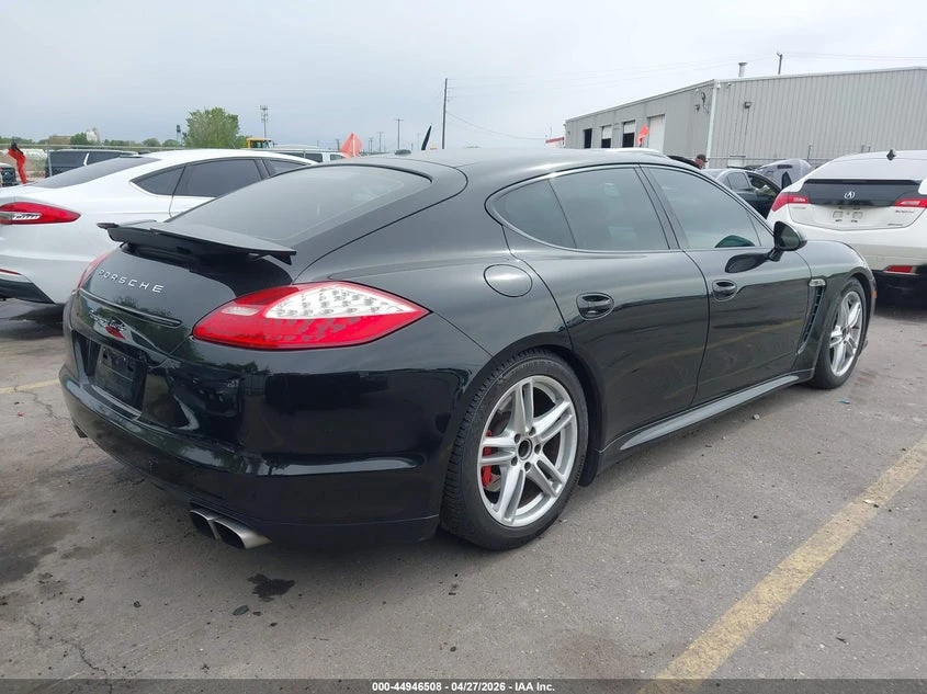 Porsche Panamera TURBO* AWD* Bose* подгрев* обдухване* шибидах* , снимка 5 - Автомобили и джипове - 54768095
