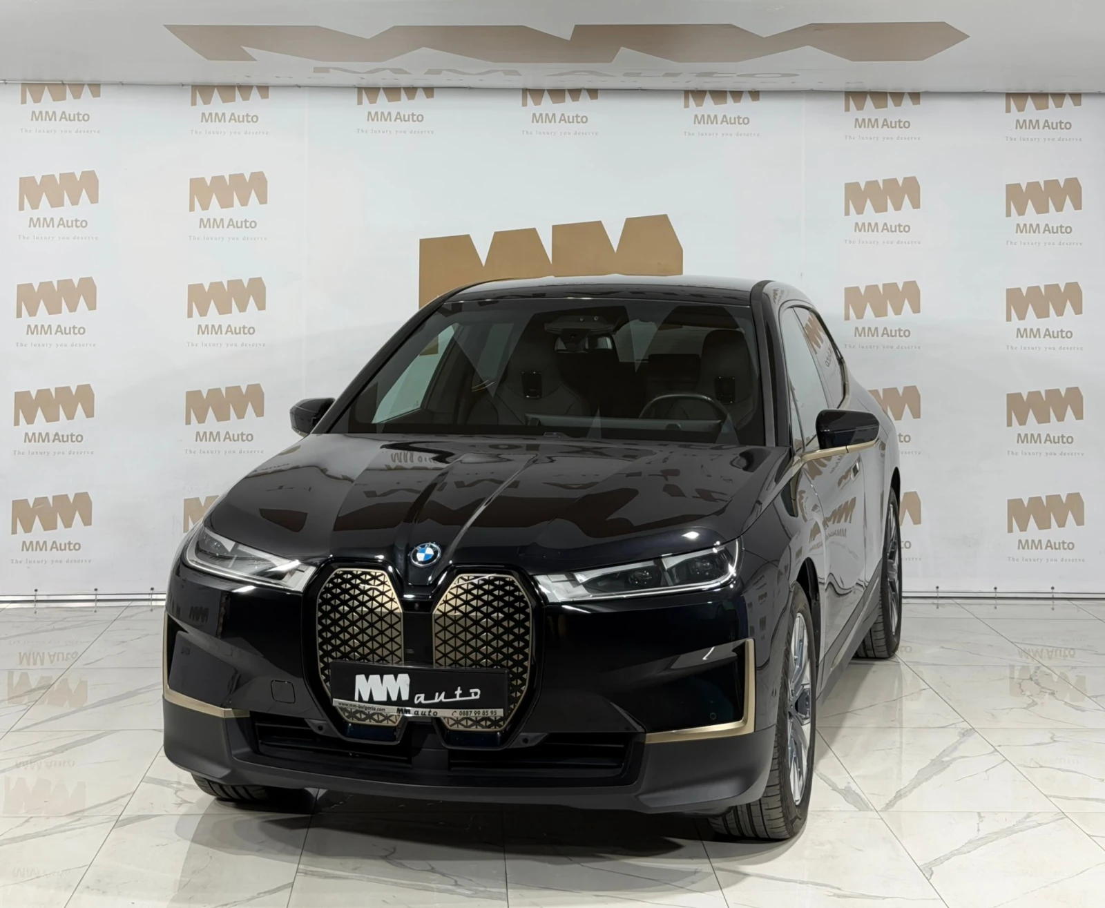 BMW iX 40 xDrive Harman/Kardon
