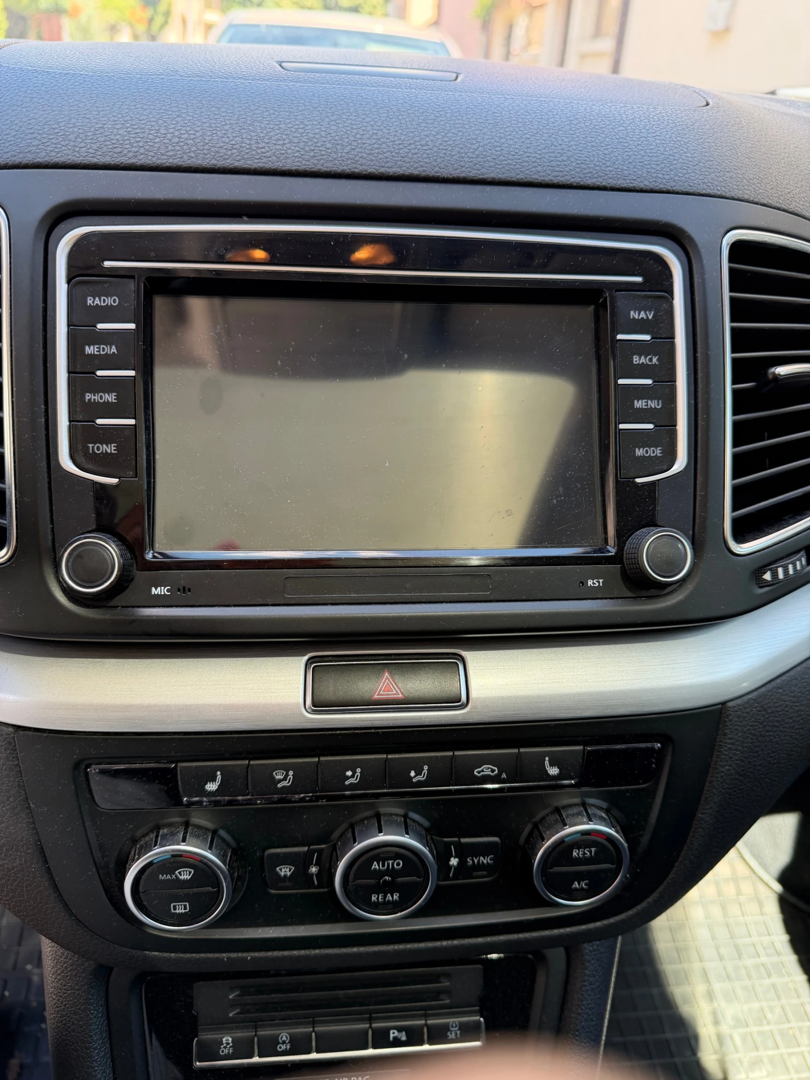 VW Sharan 4x4 7 МЕСТА!!, снимка 8 - Автомобили и джипове - 55206383