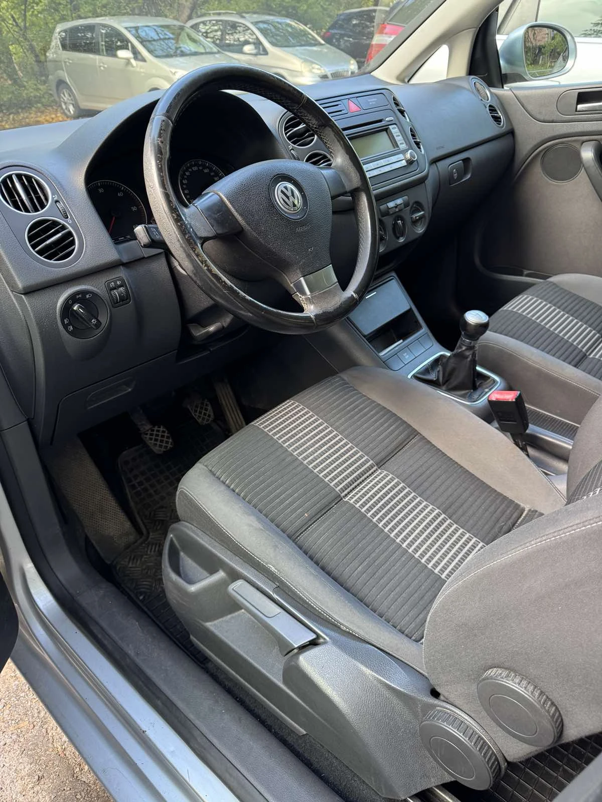 VW Golf Plus, снимка 5 - Автомобили и джипове - 55678182