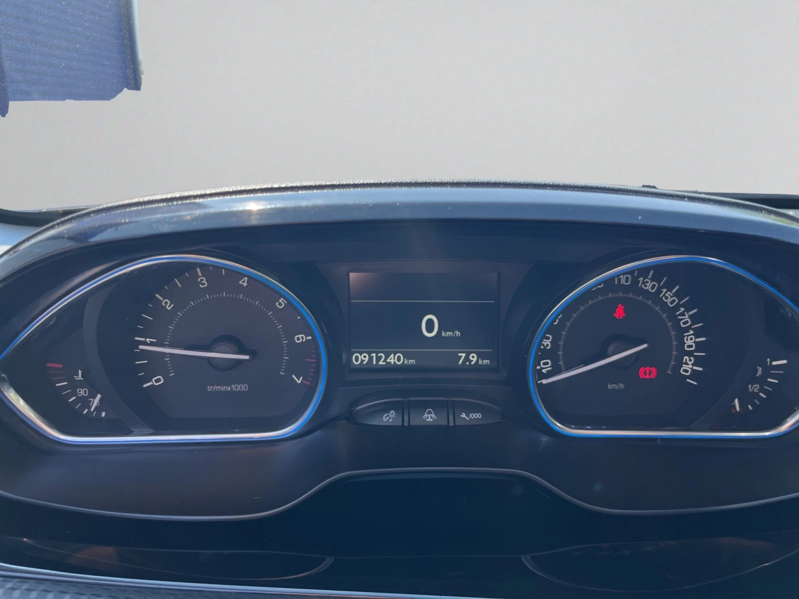 Peugeot 2008 Peugeot 2008//1912R16 | Mobile.bg � ����������� 12