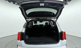 Kia Sorento * 2.2D* 4WD* PRESTIGE* ПОДГРЕВ* ОБДУХВАНЕ* КАМЕРА*, снимка 17