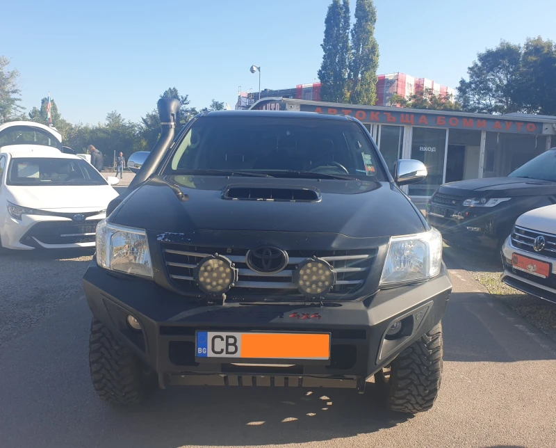 Toyota Hilux 3.0D* 4X4* АВТОМАТИК* KЛИМАТРОНИК* EURO5B* , снимка 2 - Автомобили и джипове - 47383575