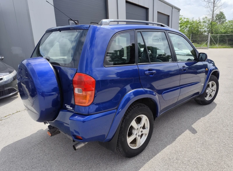 Toyota Rav4 2.0VVT-i/automat, снимка 4 - Автомобили и джипове - 50208492