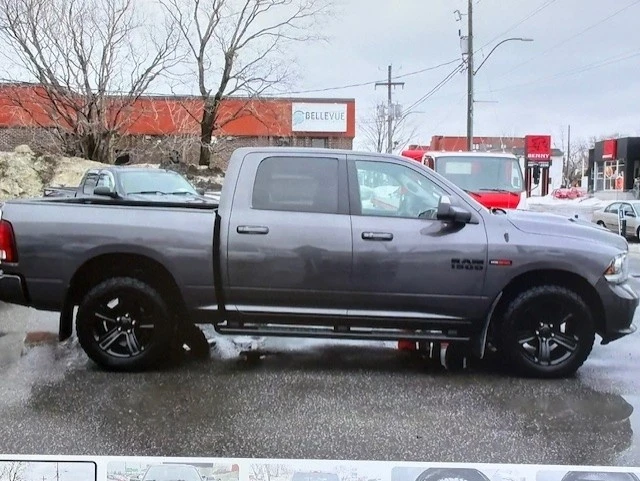 Dodge RAM 1500 * Sport * CARFAX * БЕЗ ПЪРВОНАЧАЛНА ВНОСКА, снимка 10 - Автомобили и джипове - 52934511