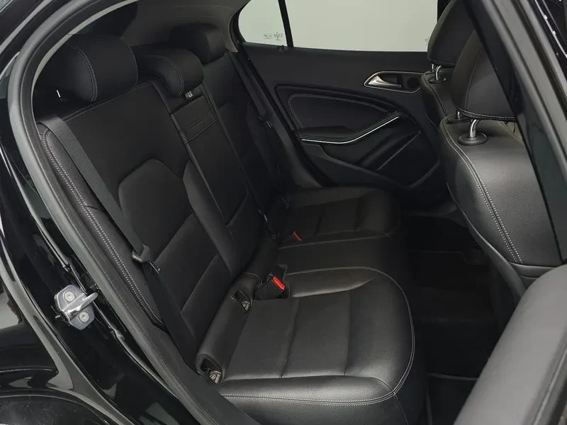 Mercedes-Benz GLA 220 X156 Premium, снимка 12 - Автомобили и джипове - 56225048