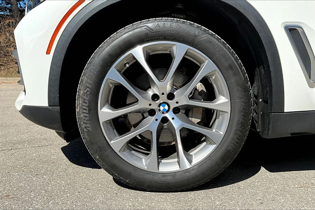 BMW X5 I * M-Package* * HeadUp* Автокредит* (ЦЕНА ДО БГ) - изображение 7