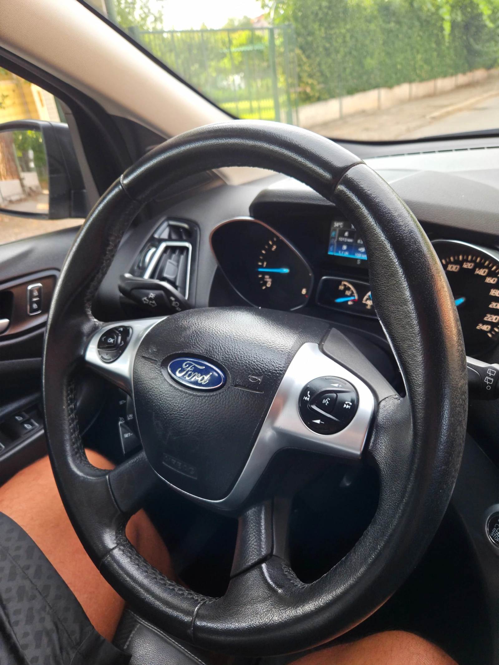 Ford Kuga 72хил.км. 2.0TDCi 4х4 150к.с. - изображение 8
