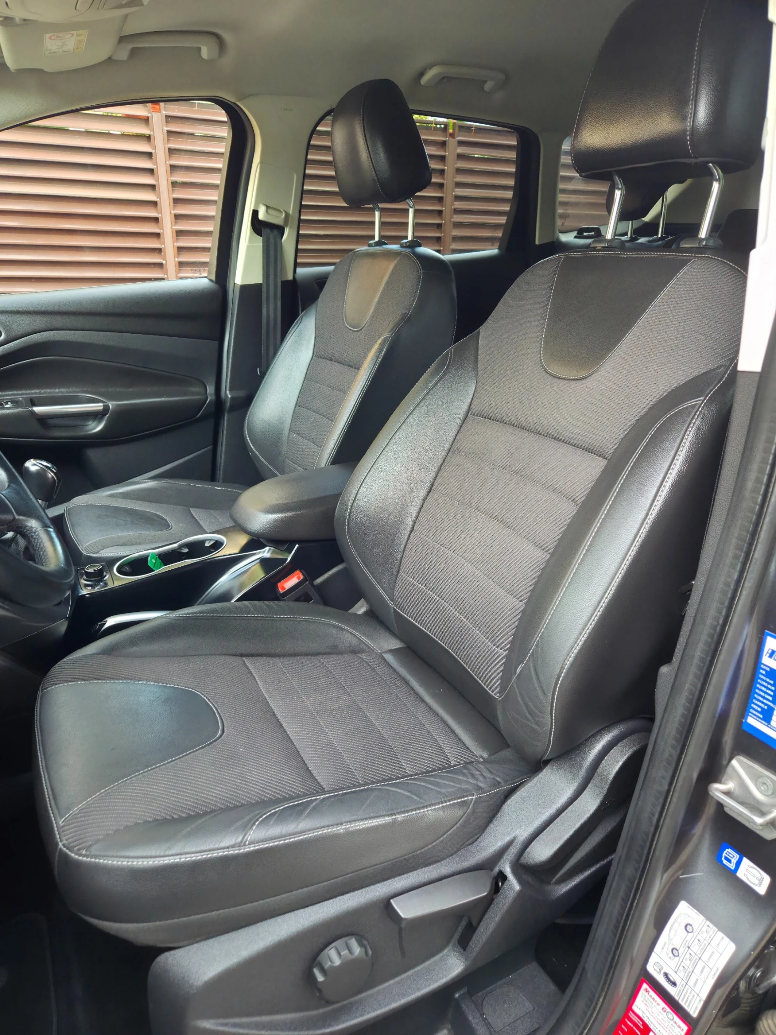 Ford Kuga 72хил.км. 2.0TDCi 4х4 150к.с. - изображение 5