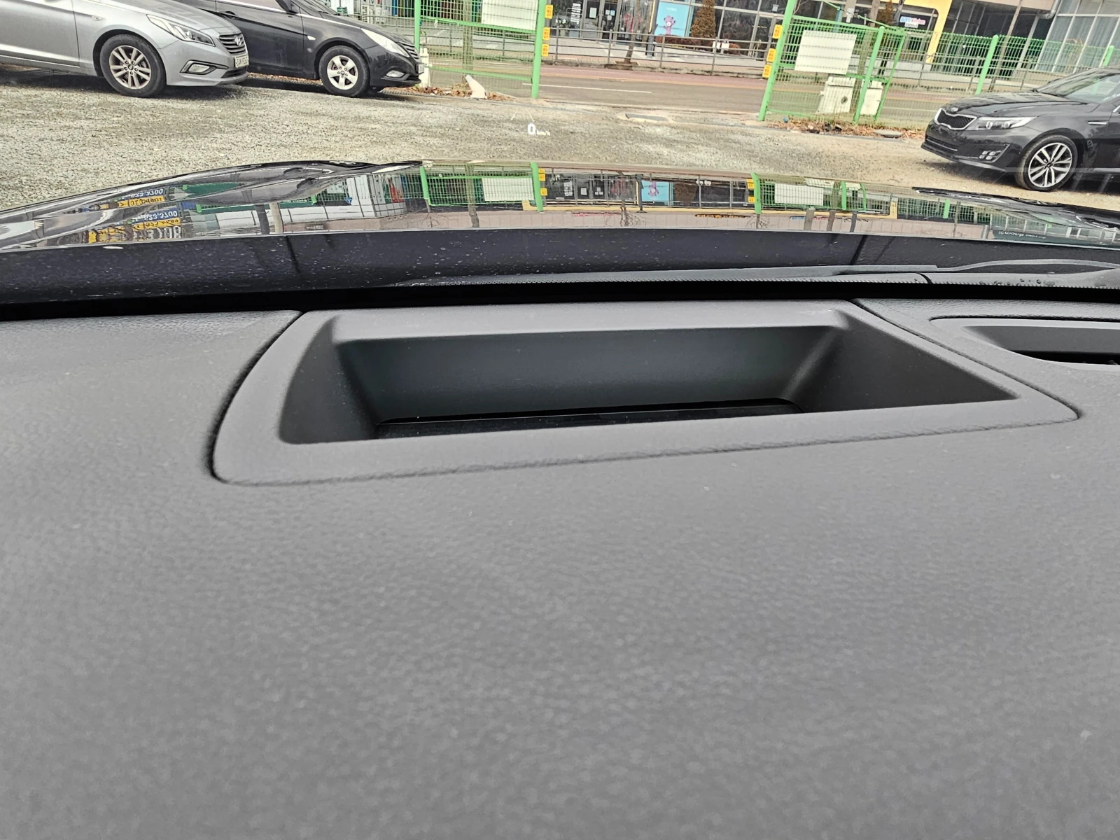 Hyundai Palisade Гаранция до 2г., Автосервиз, Резервни части сигурн, снимка 12 - Автомобили и джипове - 53921757