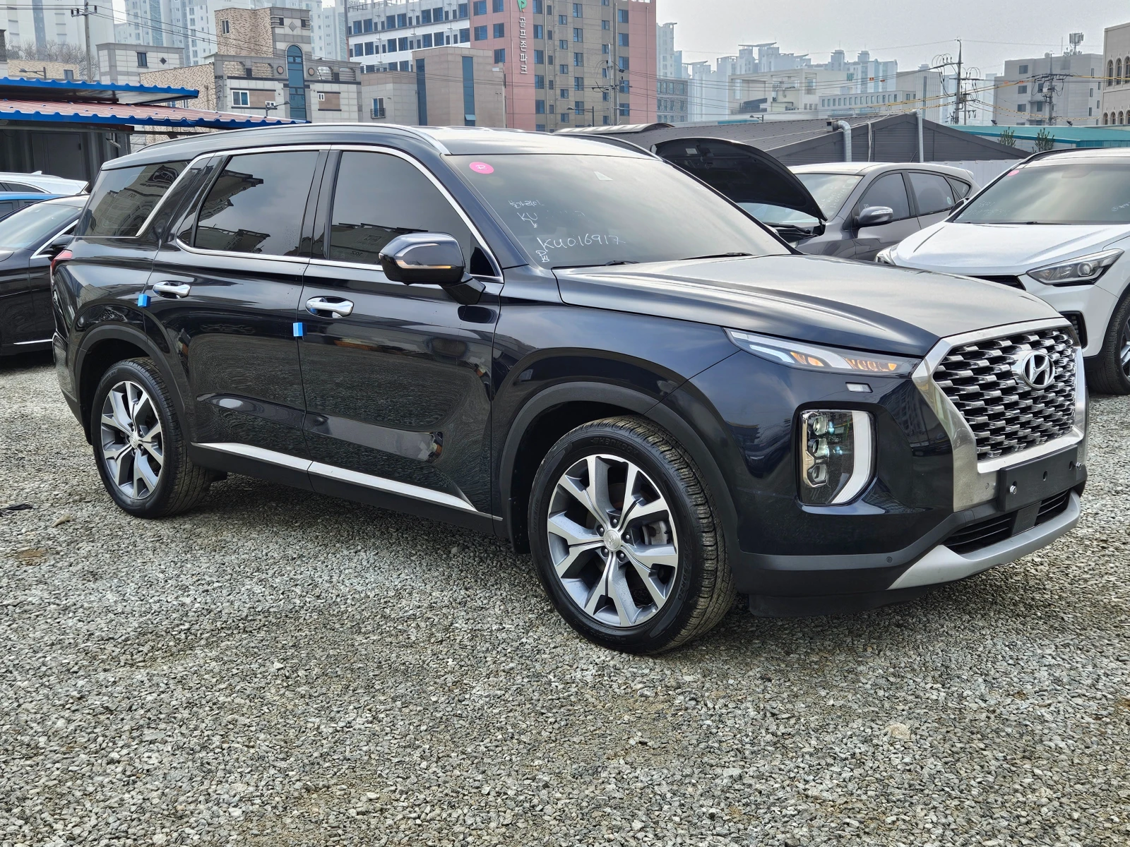 Hyundai Palisade Гаранция до 2г., Автосервиз, Резервни части сигурн, снимка 3 - Автомобили и джипове - 53921757