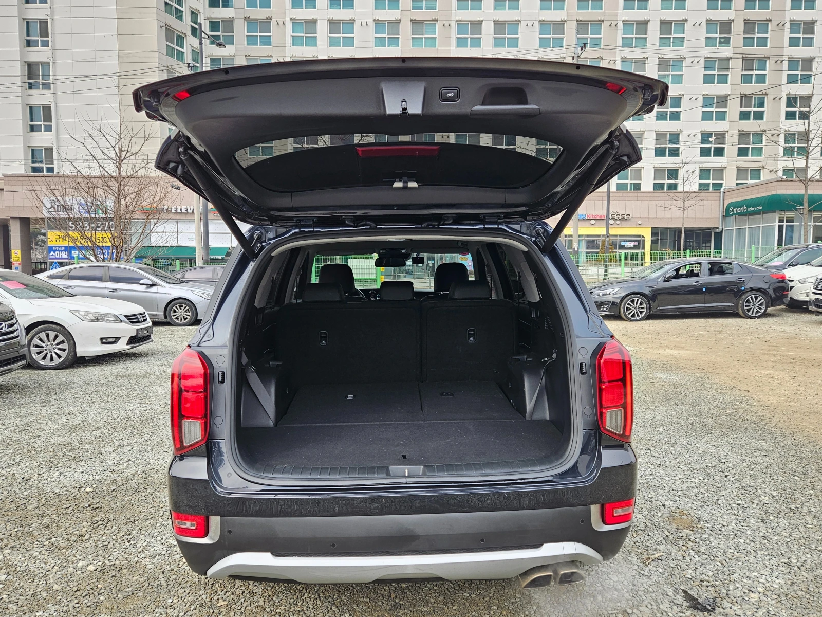 Hyundai Palisade Гаранция до 2г., Автосервиз, Резервни части сигурн, снимка 7 - Автомобили и джипове - 53921757