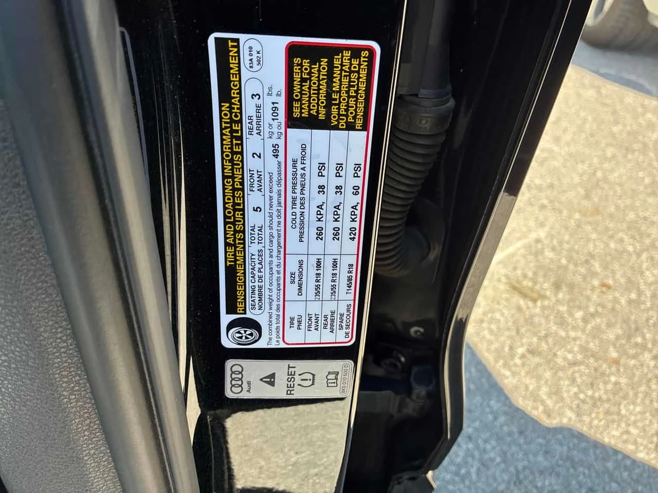 Audi Q3 * Komfort * CARFAX * ПАНО * KEYLESS * ПОДГРЕВИ, снимка 11 - Автомобили и джипове - 54636628