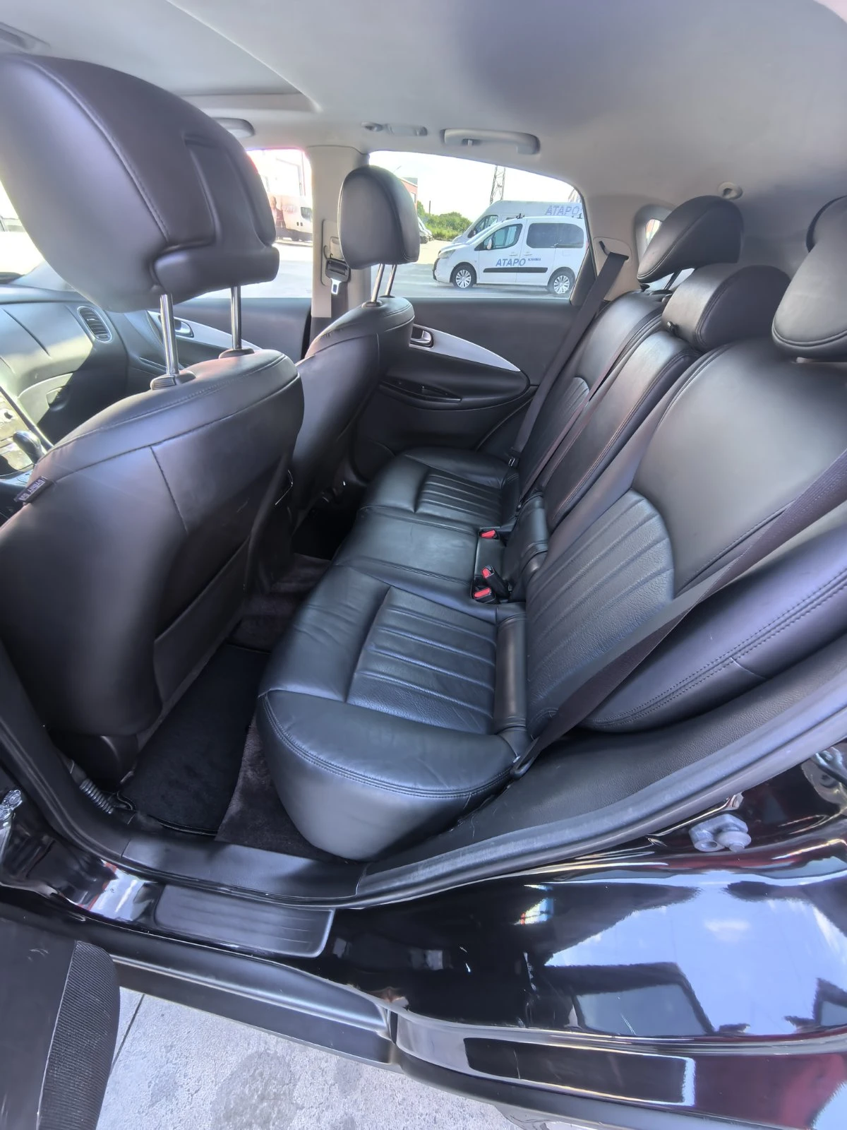 Infiniti QX50 GT Premium, снимка 14 - Автомобили и джипове - 54658984