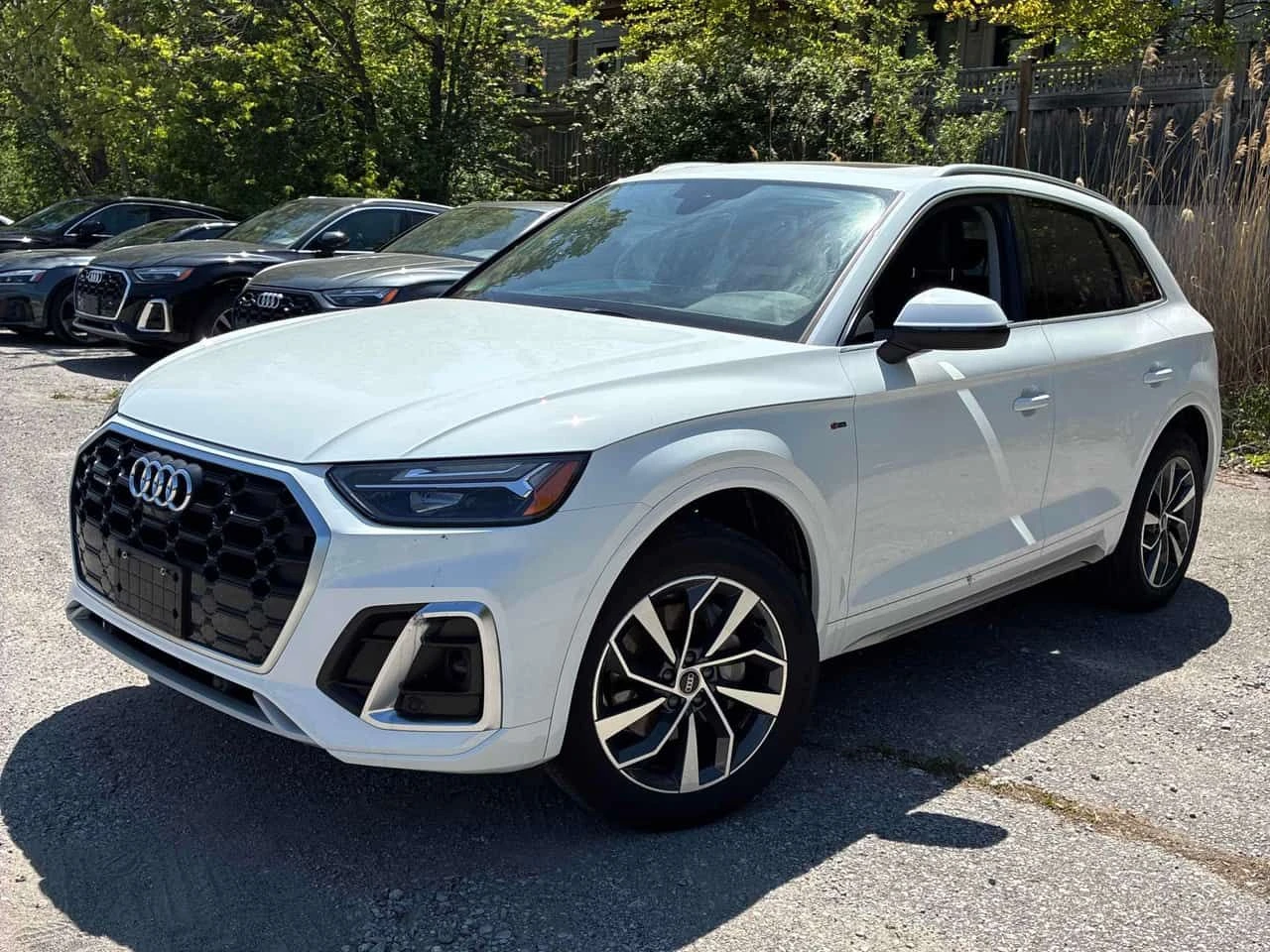 Audi Q5 Progressiv/360/DISTRONIC/LED/АВТОКРЕДИТ, снимка 2 - Автомобили и джипове - 54748275