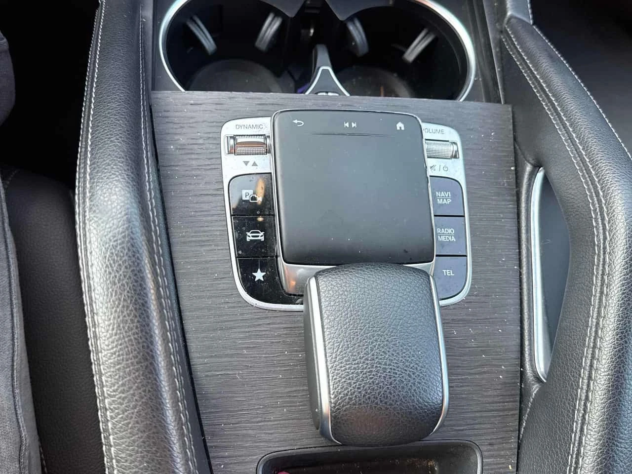 Mercedes-Benz GLE 450 * 450 * АВТОКРЕДИТ БЕЗ ПЪРВОНАЧАЛНА ВНОСКА* , снимка 15 - Автомобили и джипове - 55621646