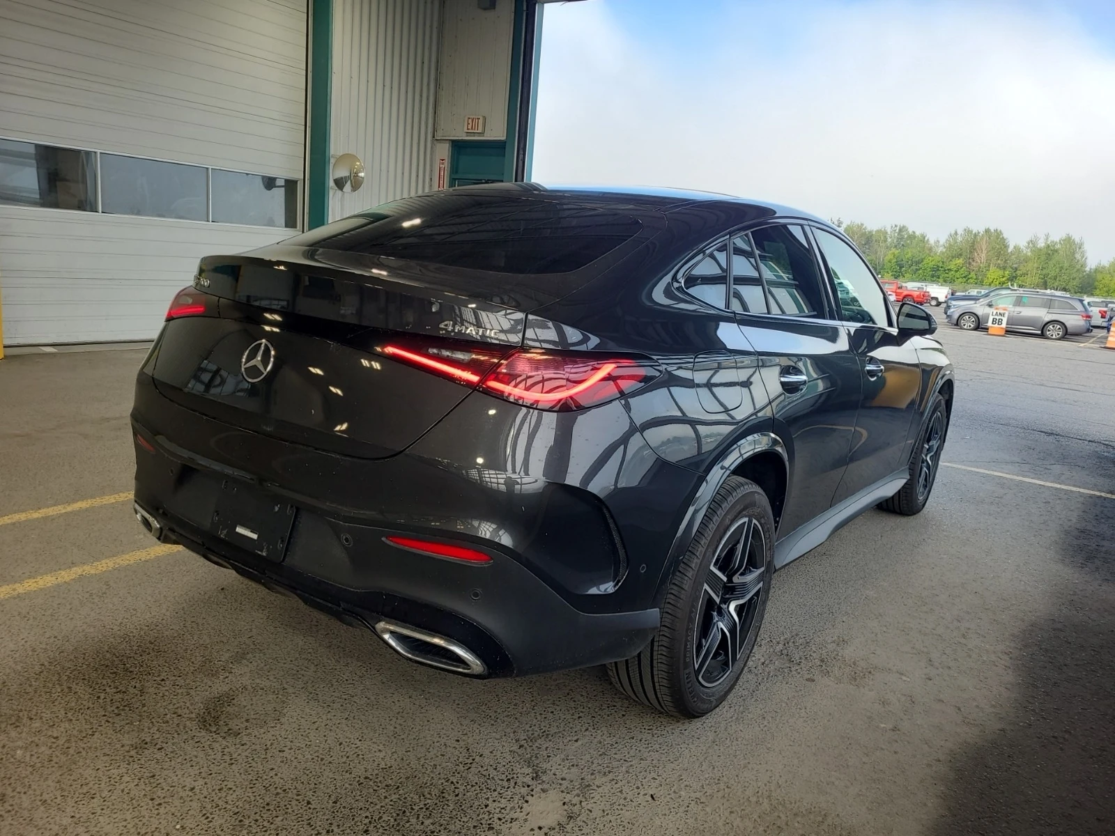 Mercedes-Benz GLC 300, снимка 3 - Автомобили и джипове - 55720337