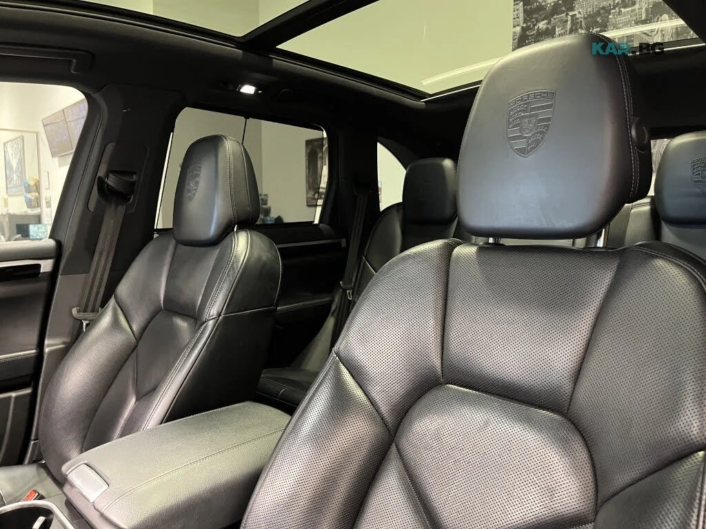 Porsche Cayenne Platinum Edition * 360 * АвтоКредит * (ЦЕНА ДО БГ), снимка 9 - Автомобили и джипове - 56074946