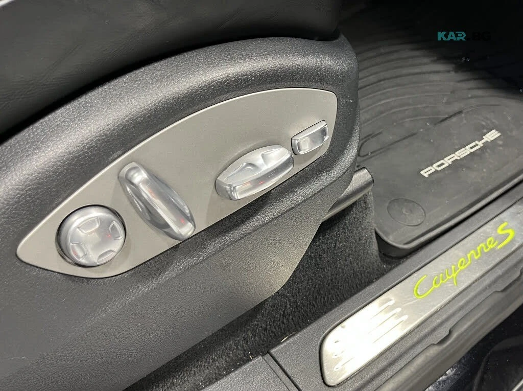Porsche Cayenne Platinum Edition * 360 * АвтоКредит * (ЦЕНА ДО БГ), снимка 14 - Автомобили и джипове - 56074946