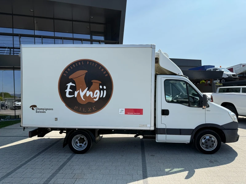 Iveco Daily 35C17 3.0HPI до 3.5т. 3.55м. Хладилен + Клима , снимка 10 - Бусове и автобуси - 50520774