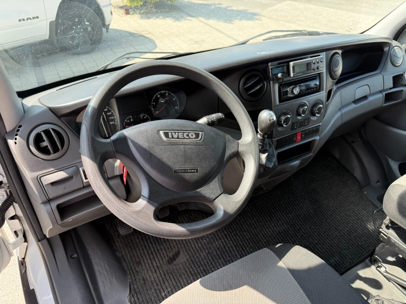 Iveco Daily 35C17 3.0HPI до 3.5т. 3.55м. Хладилен + Клима , снимка 14 - Бусове и автобуси - 50520774