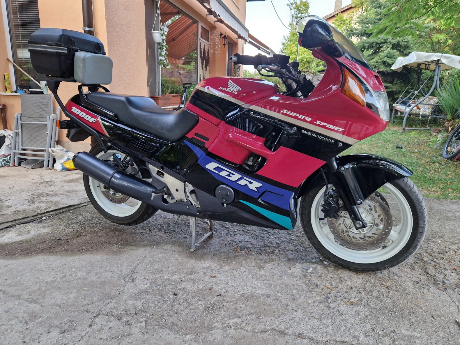 Honda Cbr 1000F2 Швейцария, снимка 8 - Мотоциклети и мототехника - 55574480