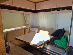 Каравана Burstner City, снимка 9 - Каравани и кемпери - 53661211