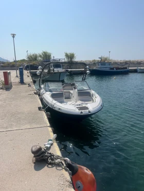 Моторна яхта Yamaha SX 210, снимка 2 - Воден транспорт - 53242011