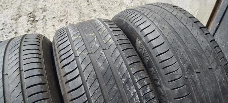 Гуми Летни 235/55R18, снимка 3 - Гуми и джанти - 33069101