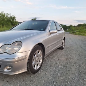 Mercedes-Benz C 220, снимка 6
