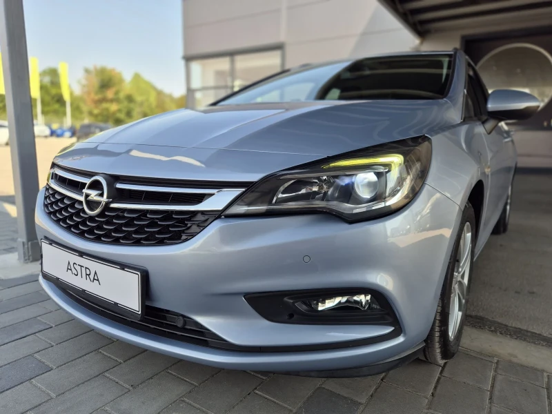 Opel Astra 1.6CDTi Automatic , снимка 8 - Автомобили и джипове - 46943393