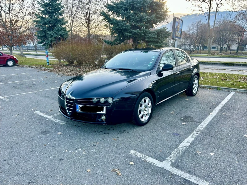 Alfa Romeo 159 1.9JTDm, снимка 2 - Автомобили и джипове - 48122657