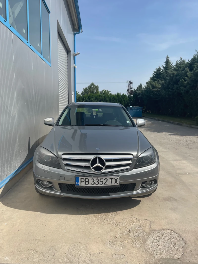 Mercedes-Benz C 320, снимка 9 - Автомобили и джипове - 48852509