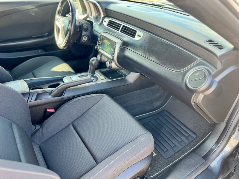 Chevrolet Camaro RS, снимка 11 - Автомобили и джипове - 52171947