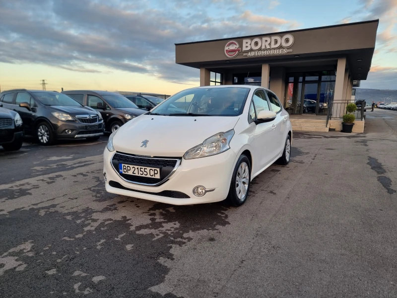 Peugeot 208 1.4I GAS, снимка 2 - Автомобили и джипове - 52627850