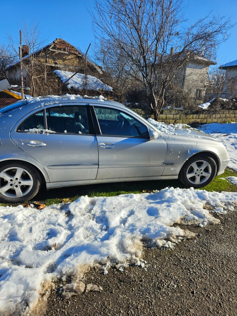Mercedes-Benz E 280 W211 , снимка 3 - Автомобили и джипове - 52942077