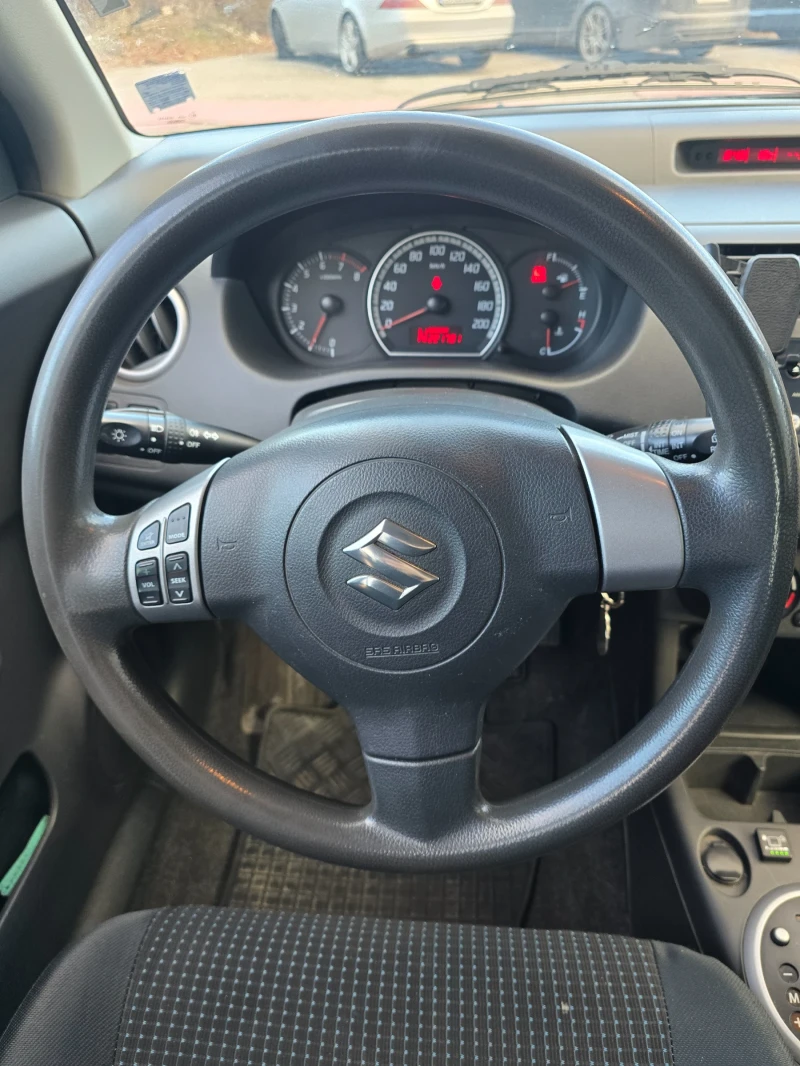 Suzuki Swift, снимка 13 - Автомобили и джипове - 53045880