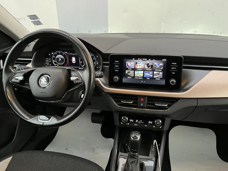 Skoda Scala 1.6 TDI Edition Автоматик от България, снимка 8 - Автомобили и джипове - 53285257